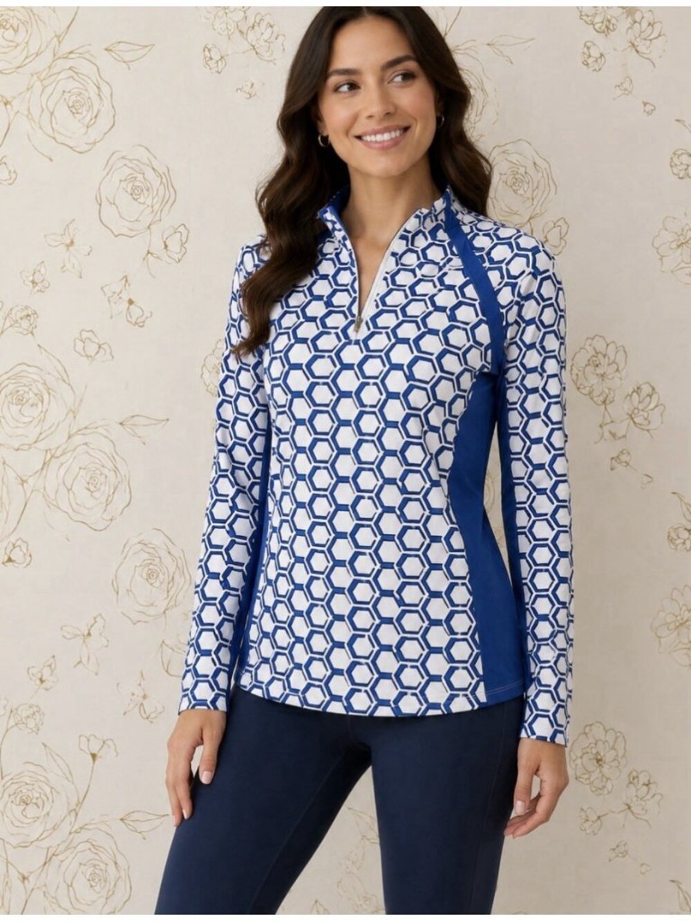 TAIL Shirt Women Medium White Blue Circle Athletic Top 1/4 Zip Long Sleeve Golf